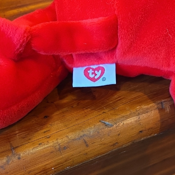 Ty Pillow Pal RED The Plush Bull With White Horns 14" Long Retired 1997 Has Tag - Picture 4 of 6